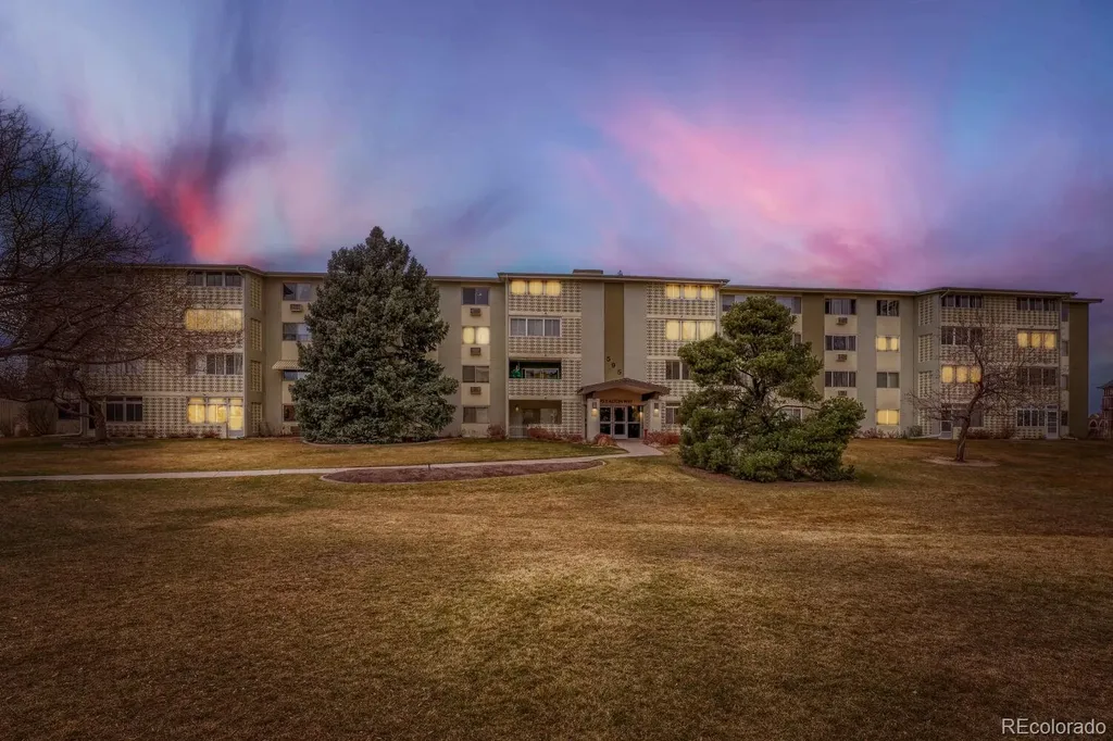 595 S Alton Way Denver CO 80247