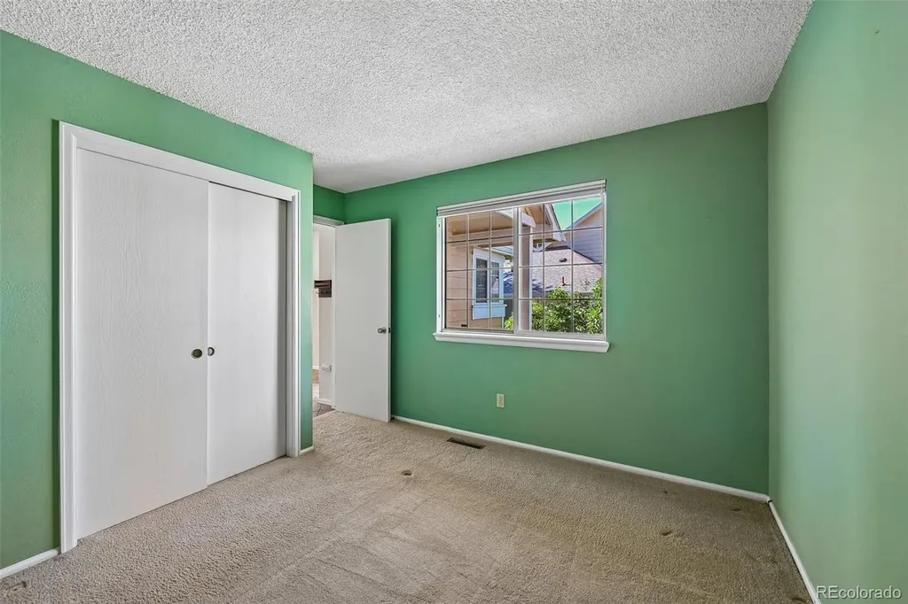 3990 S Rifle Court Aurora CO 80013