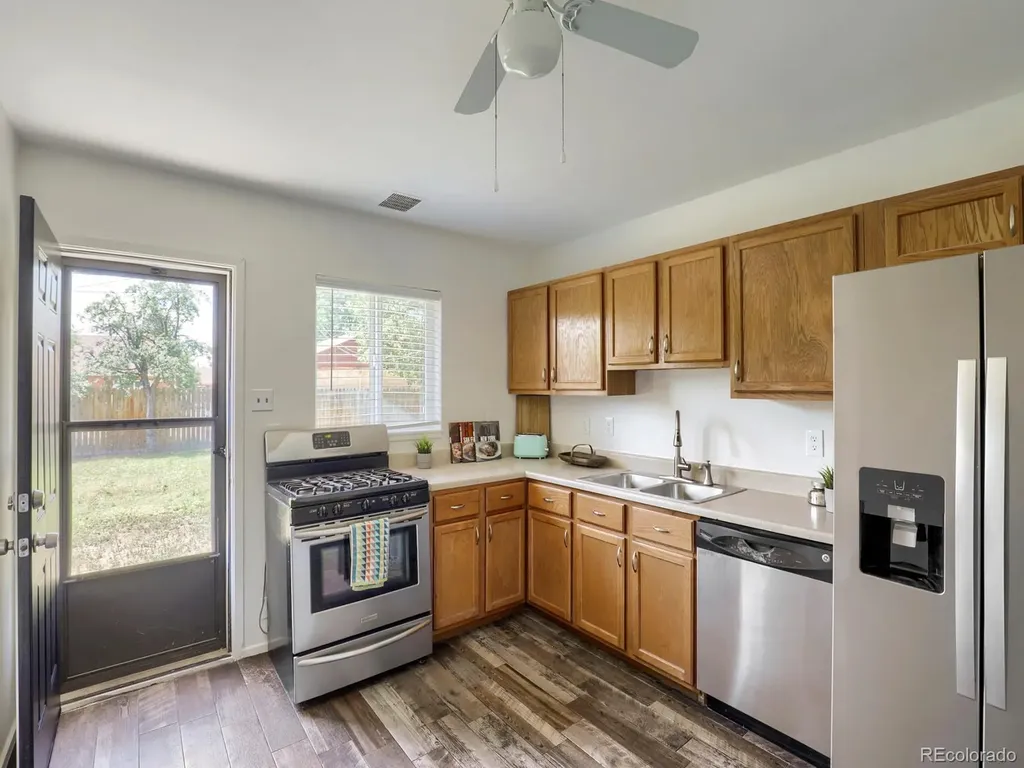 861 Racine Street Aurora CO 80011