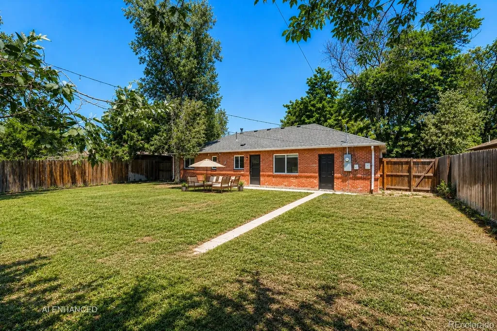 861 Racine Street Aurora CO 80011