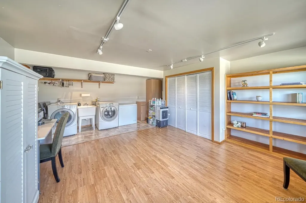 895 Acorn Road Cotopaxi CO 81223