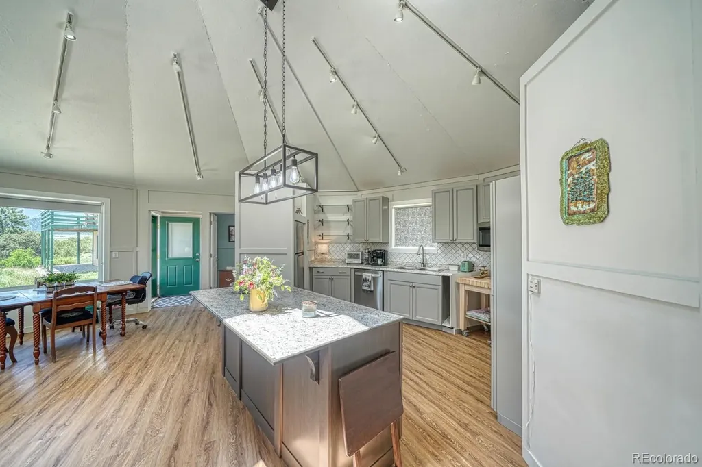 895 Acorn Road Cotopaxi CO 81223