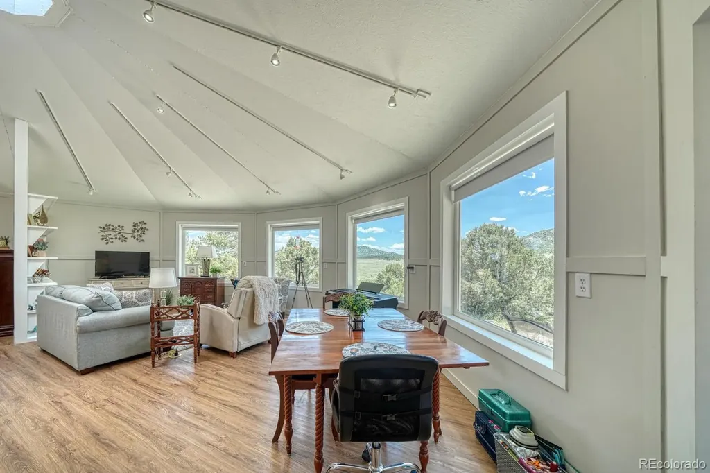 895 Acorn Road Cotopaxi CO 81223