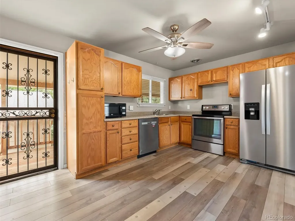 9966 E Elizabeth Street Thornton CO 80229
