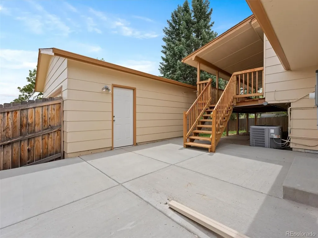 9966 E Elizabeth Street Thornton CO 80229