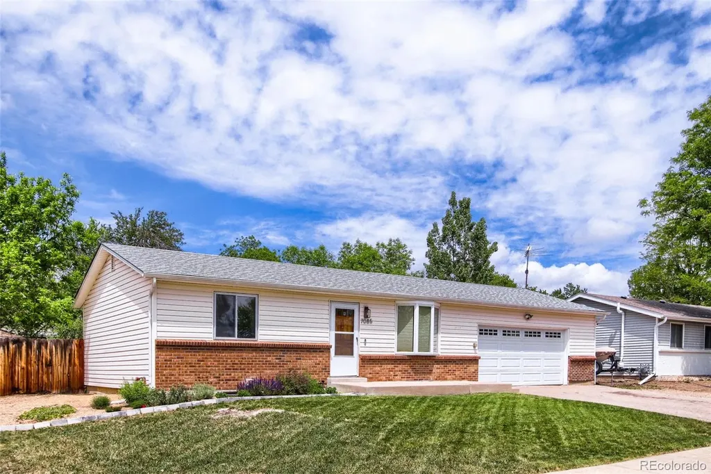 7085 Welch Court Arvada CO 80004