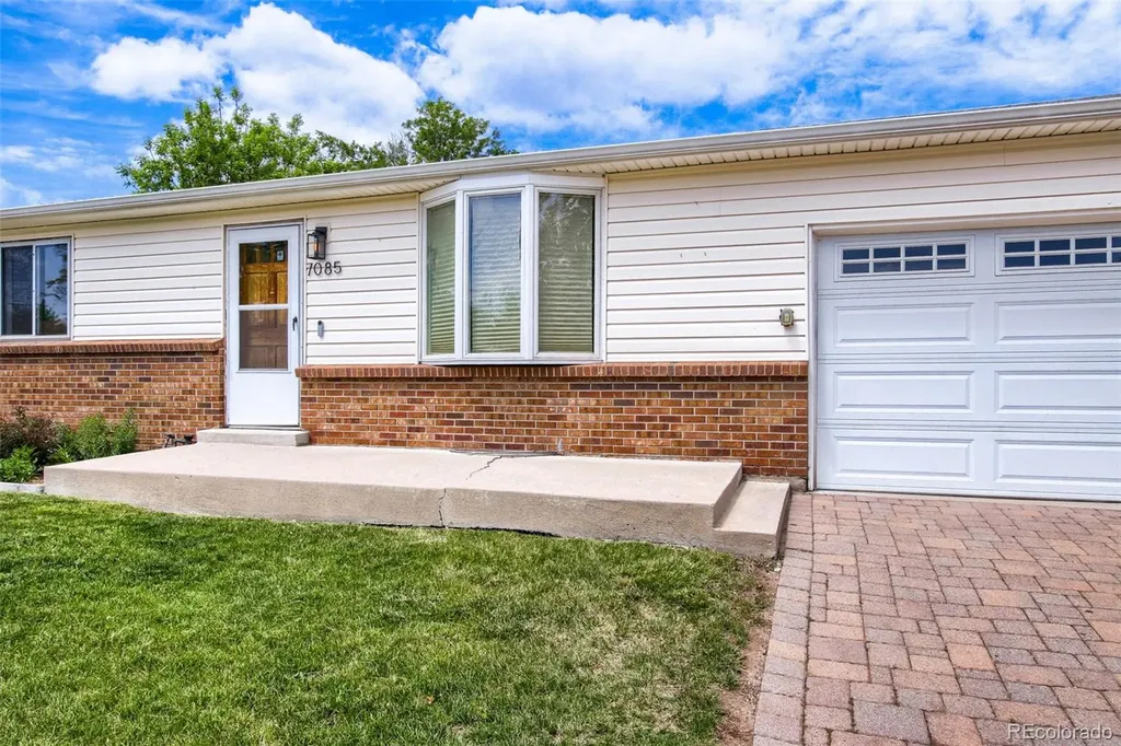 7085 Welch Court Arvada CO 80004