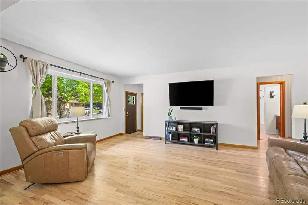 125 Hemlock Street Broomfield CO 80020