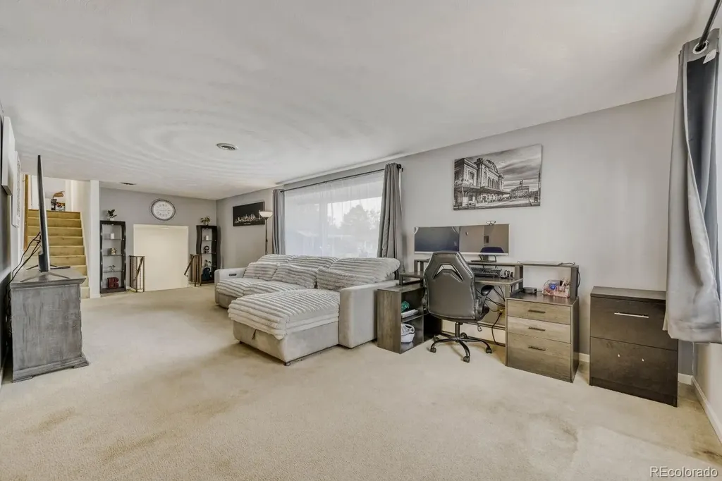11290 W 77th Drive Arvada CO 80005