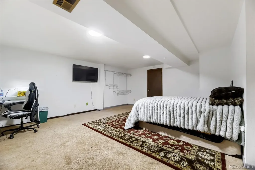 7187 S Webster Street Littleton CO 80128