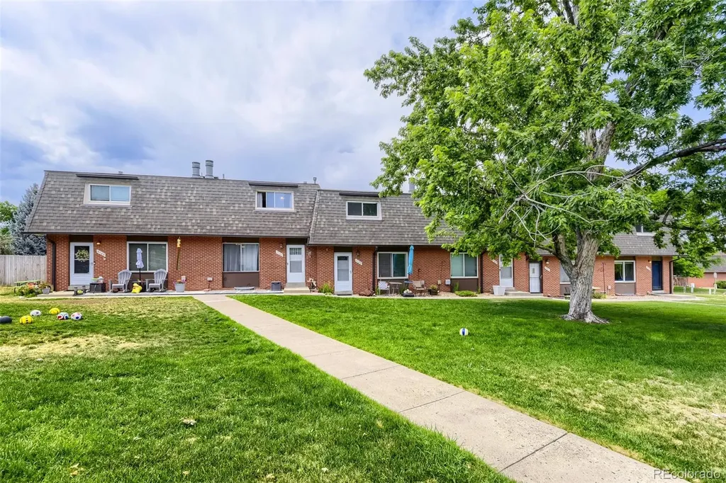7187 S Webster Street Littleton CO 80128