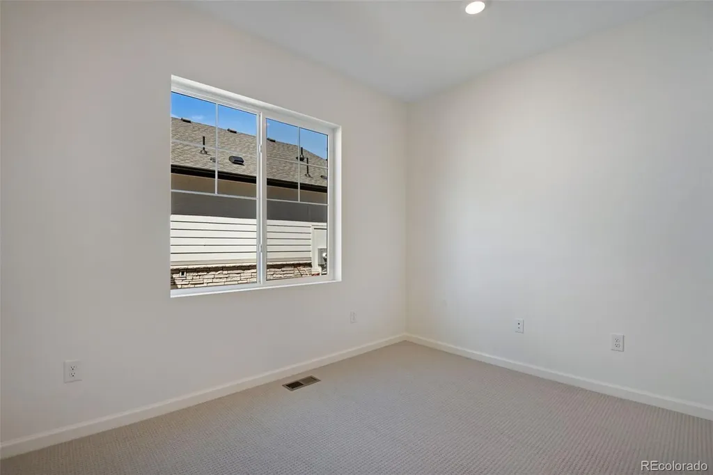 24563 E 34th Avenue Aurora CO 80019