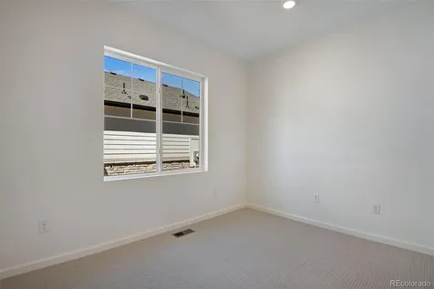 24563 E 34th Avenue Aurora CO 80019