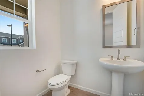 24563 E 34th Avenue Aurora CO 80019