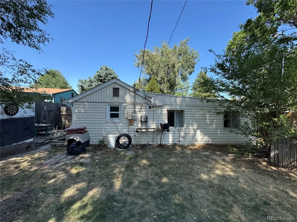 800 Stuart Street Denver CO 80204