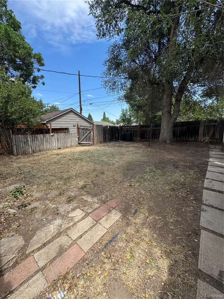800 Stuart Street Denver CO 80204