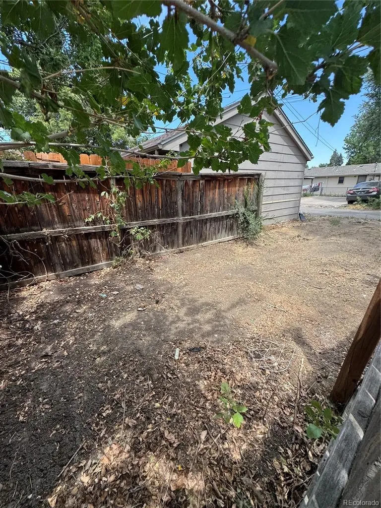 800 Stuart Street Denver CO 80204