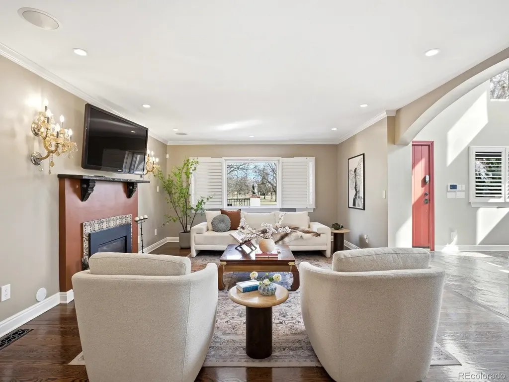 525 S Downing Street Denver CO 80209