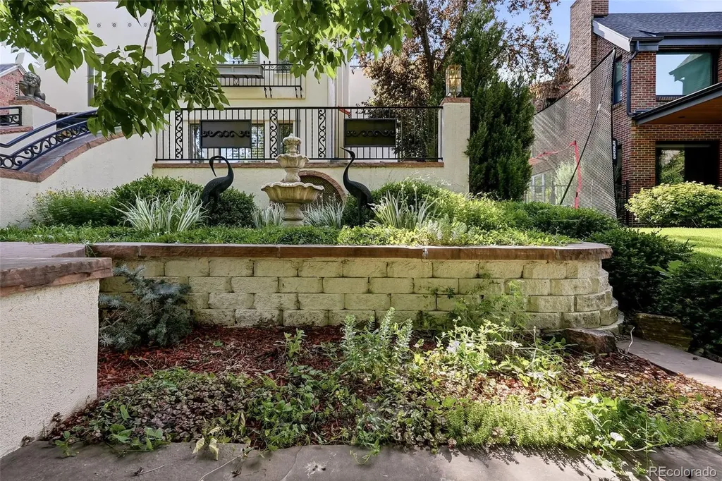 525 S Downing Street Denver CO 80209