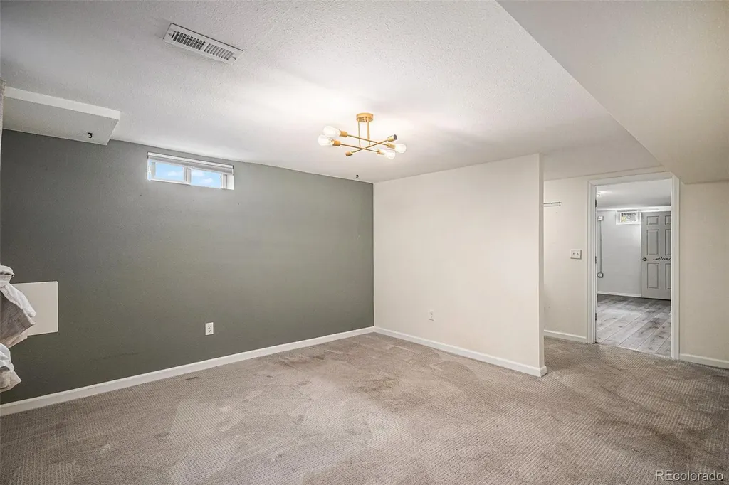 5445 Vallejo Street Denver CO 80221
