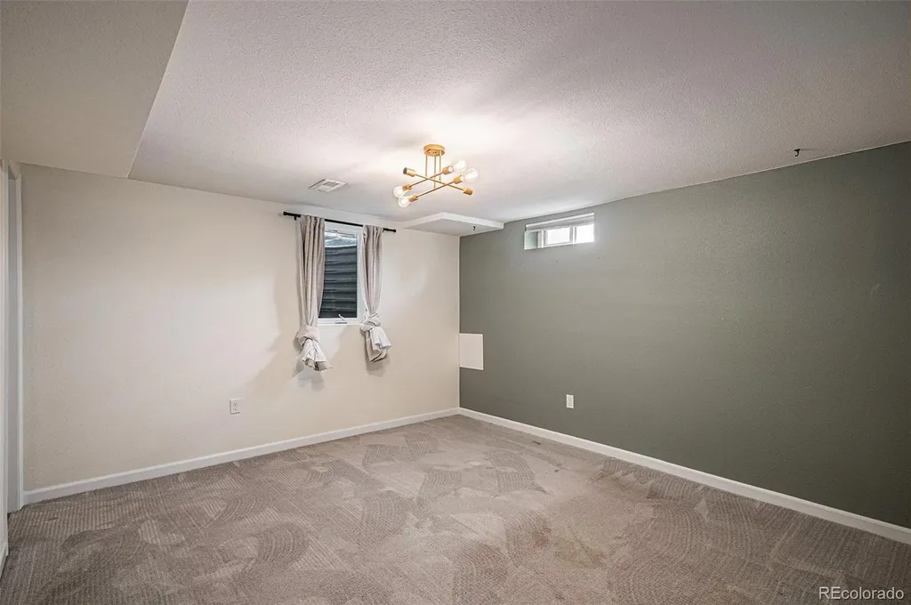 5445 Vallejo Street Denver CO 80221