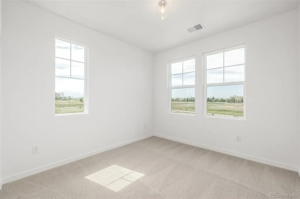 2652 E 103rd Avenue Thornton CO 80229