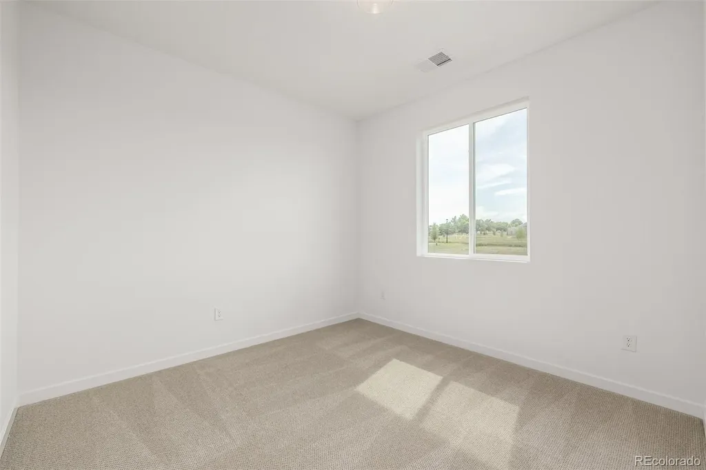 2652 E 103rd Avenue Thornton CO 80229