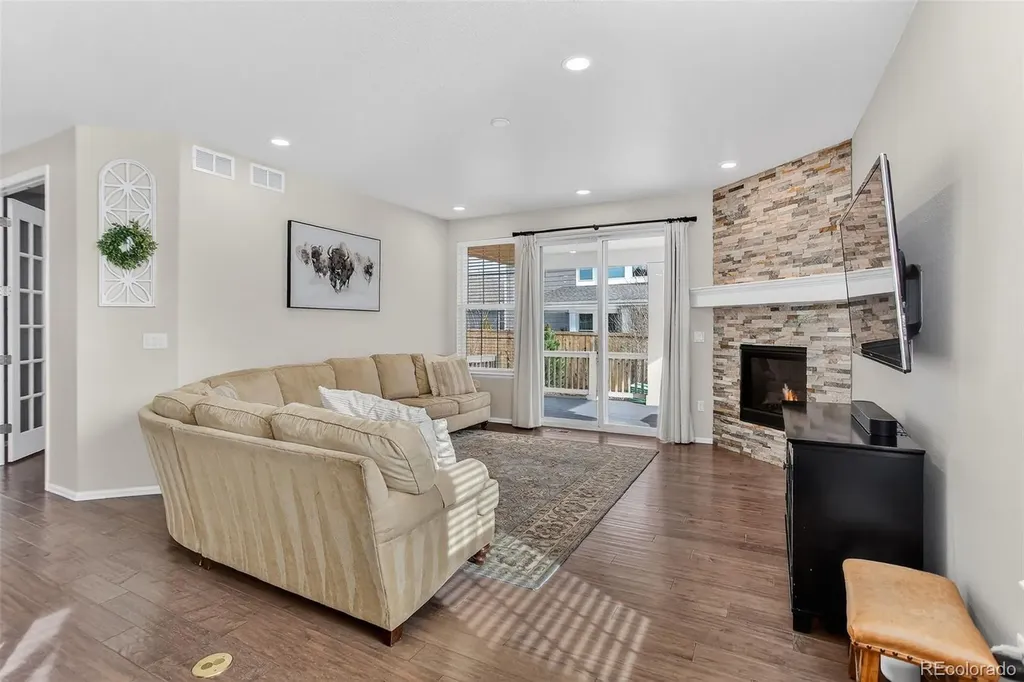 6064 Flattop Golden CO 80403
