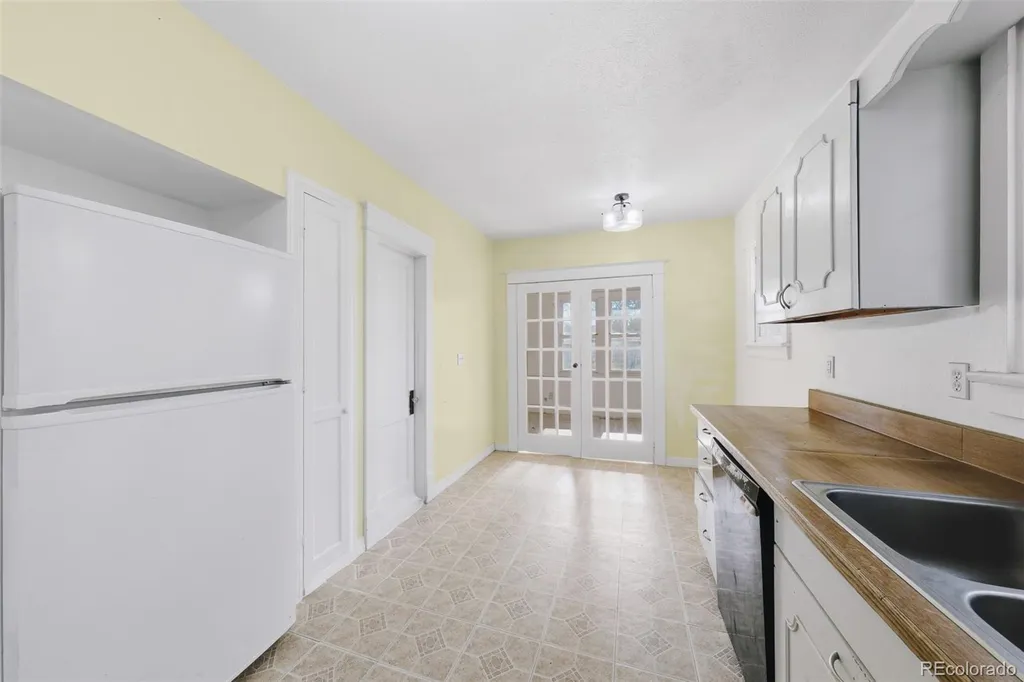 485 N 5th Street Bennett CO 80102