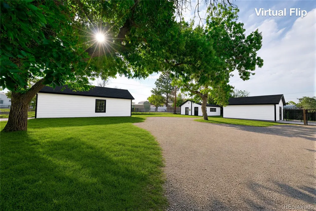 485 N 5th Street Bennett CO 80102
