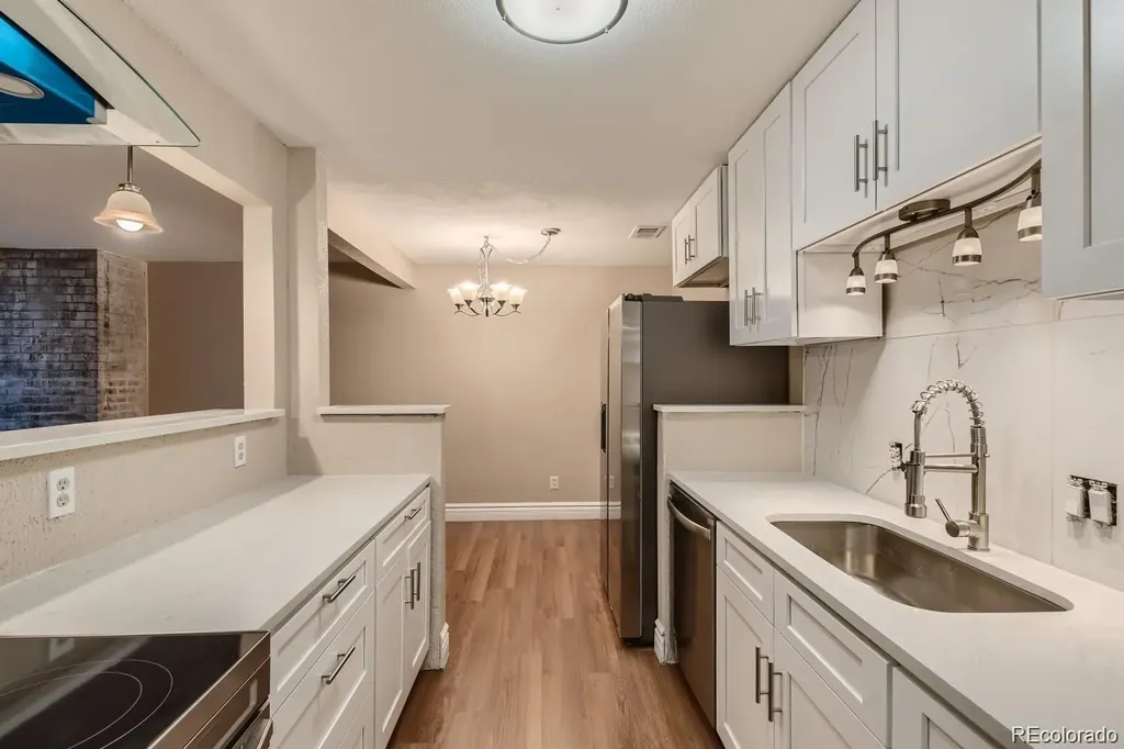 7995 E Mississippi Avenue Denver CO 80247