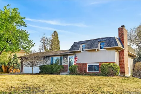 4560 E Lake Circle Centennial CO 80121