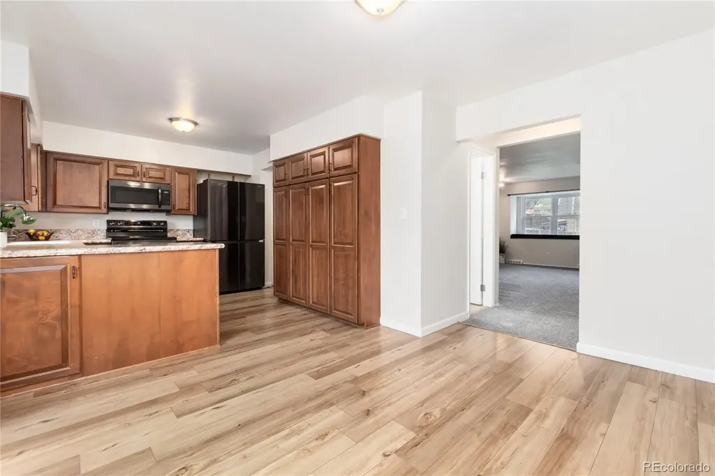 5859 S Lowell Boulevard Littleton CO 80123
