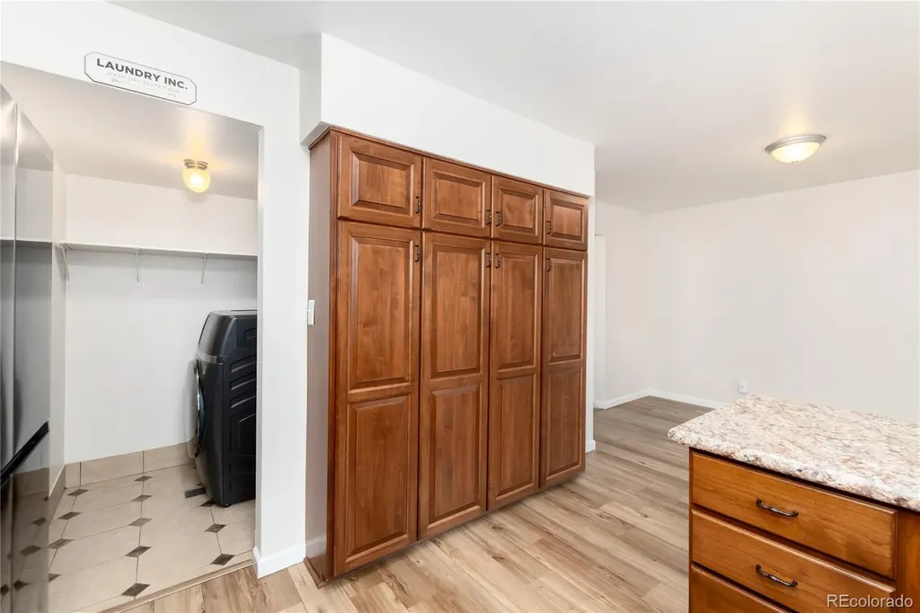 5859 S Lowell Boulevard Littleton CO 80123
