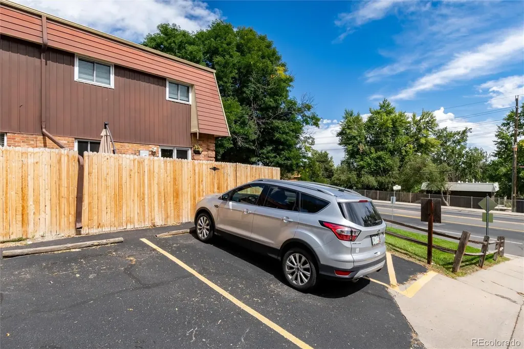 5859 S Lowell Boulevard Littleton CO 80123