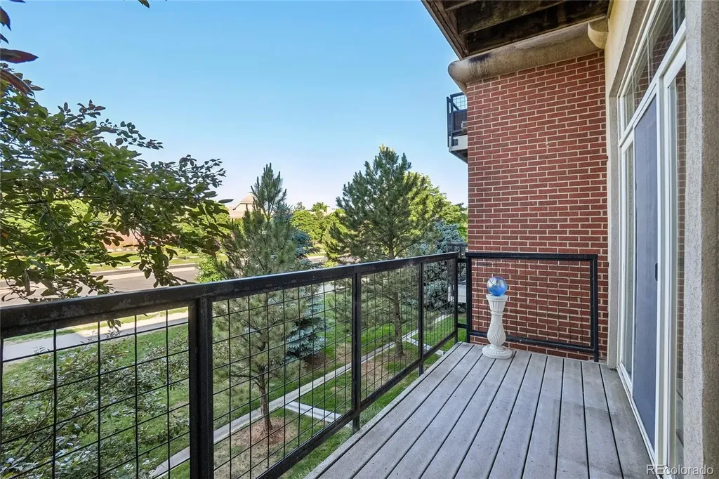 5677 S Park Place Englewood CO 80111