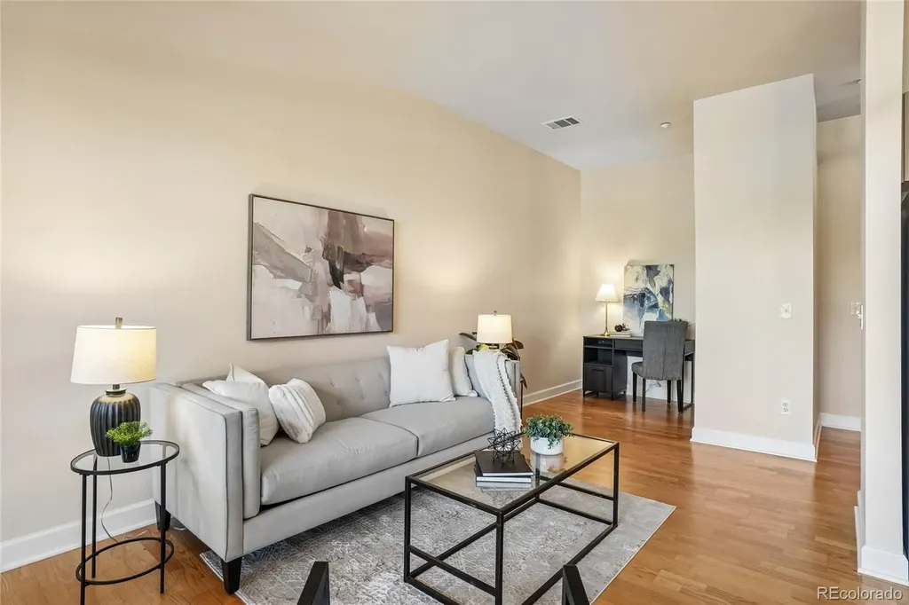 5677 S Park Place Englewood CO 80111