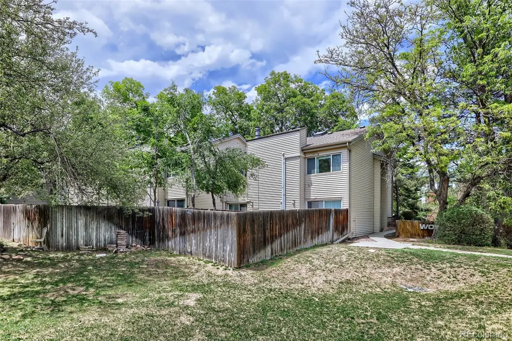 1160 Poplar Avenue Boulder CO 80304