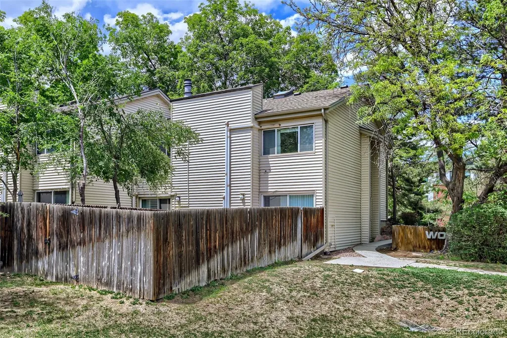 1160 Poplar Avenue Boulder CO 80304