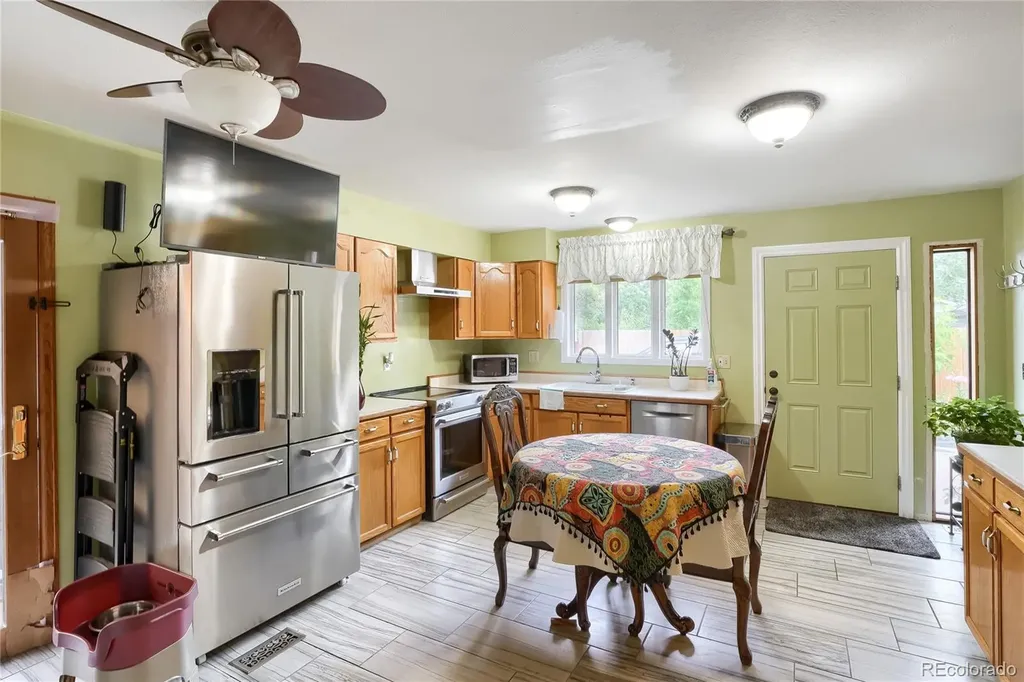 1540 S Wolcott Court Denver CO 80219
