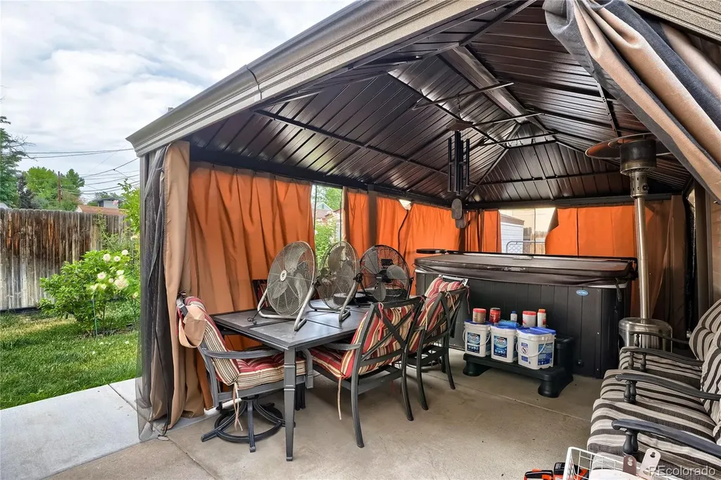 1540 S Wolcott Court Denver CO 80219