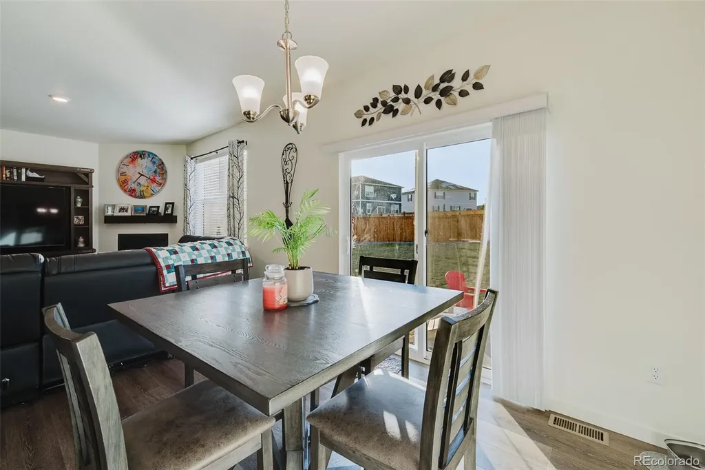 4121 Marble Drive Longmont CO 80504
