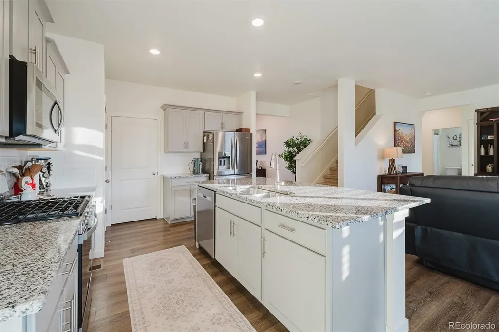 4121 Marble Drive Longmont CO 80504
