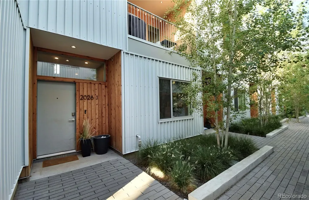 2026 W 33rd Avenue Denver CO 80211