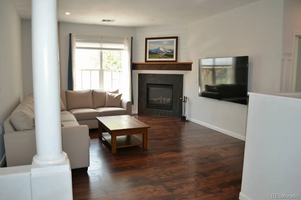 4085 S Crystal Circle Aurora CO 80014