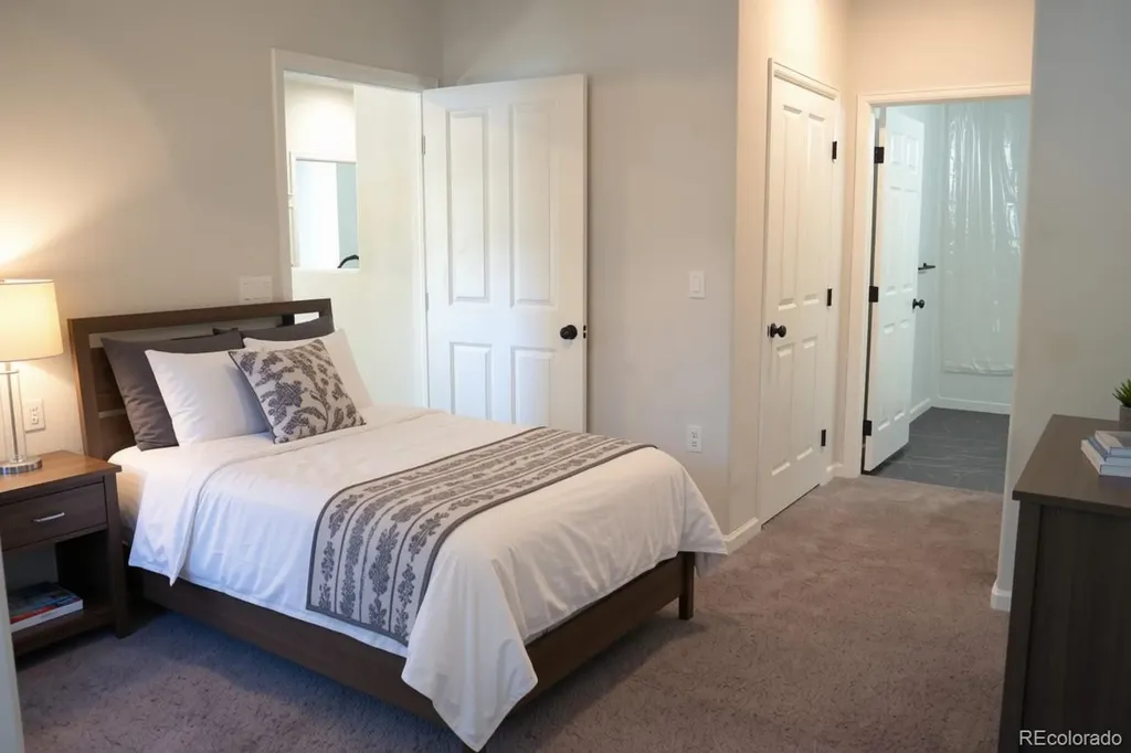 4085 S Crystal Circle Aurora CO 80014