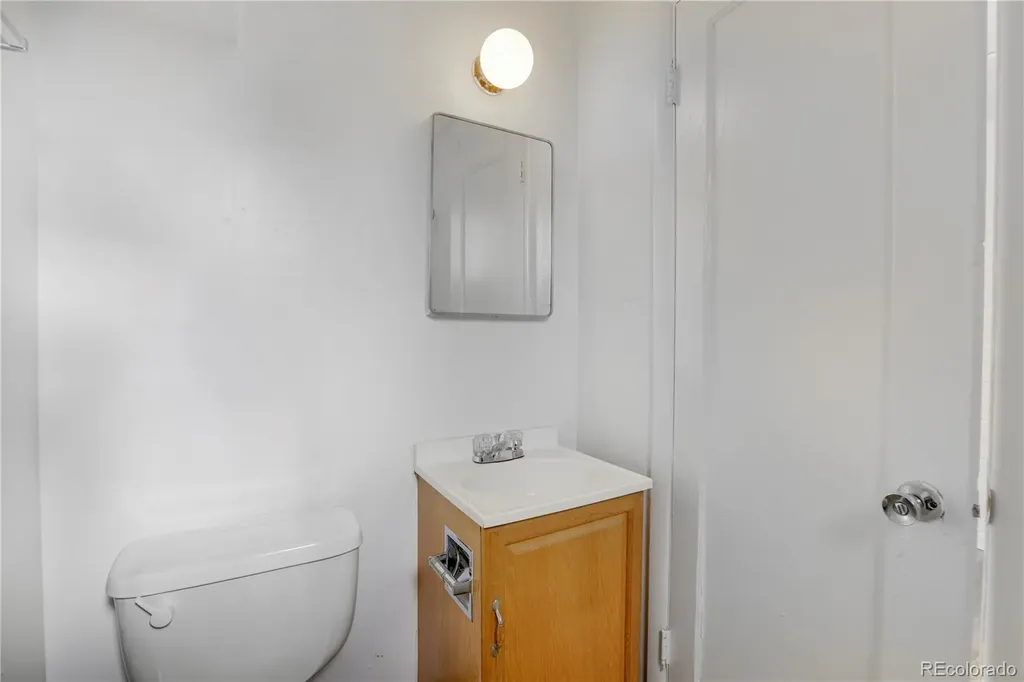 636 S Quitman Street Denver CO 80219