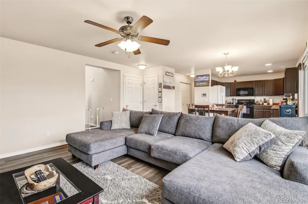 6005 San Mateo Drive Colorado Springs CO 80911