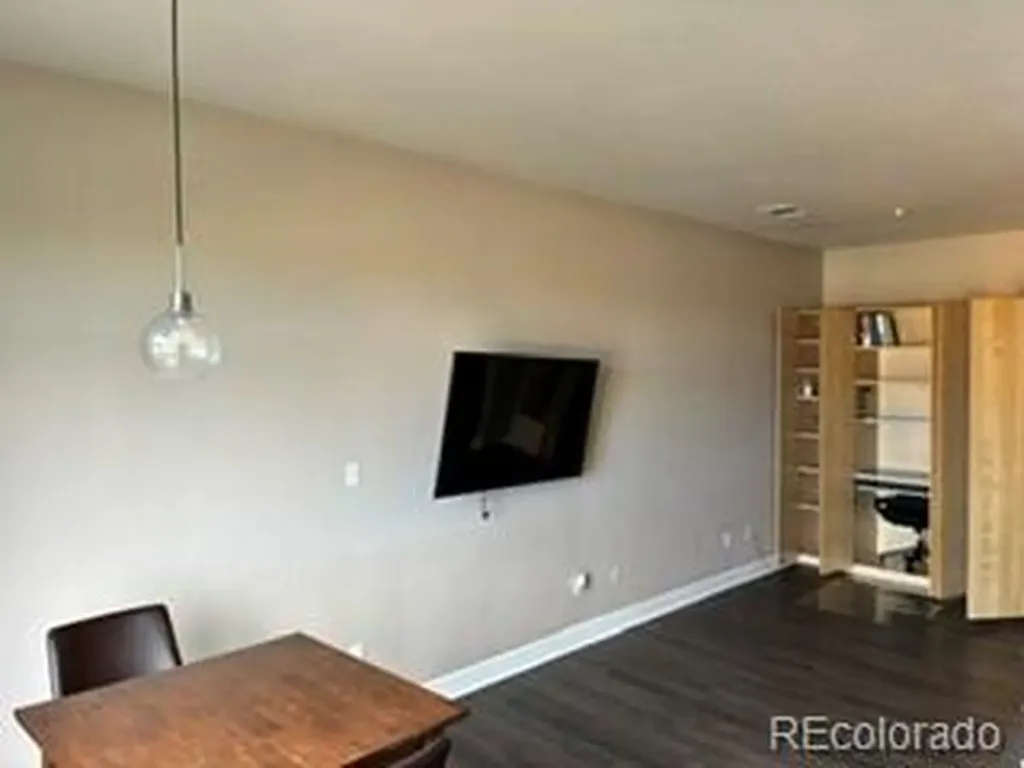 5677 S Park Place Englewood CO 80111