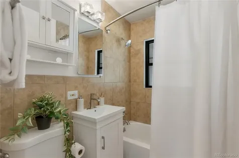 22 Bryant Way Denver CO 80219